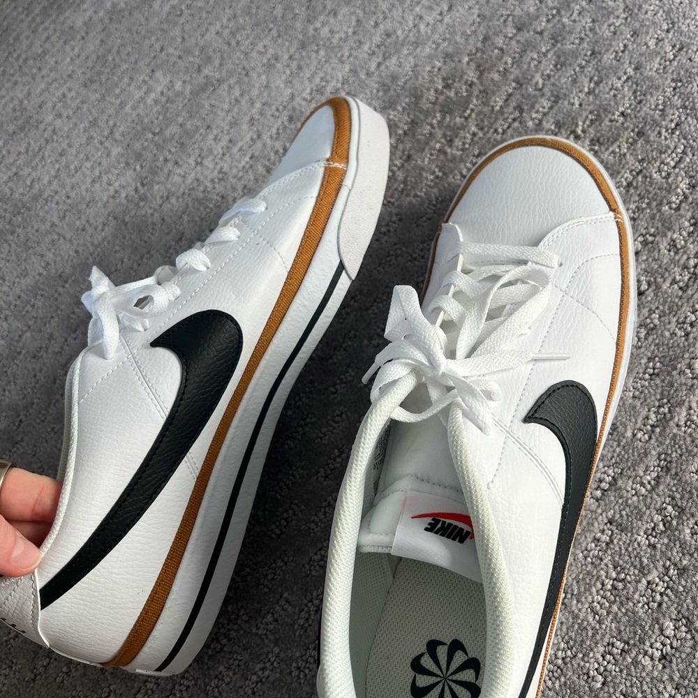Nike Men's White and Black Sneakers with Brown Trim
